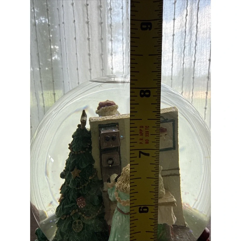 Kirkland Musical Water Globe We Wish You Merry Christmas 109619 Sincerely Santa
